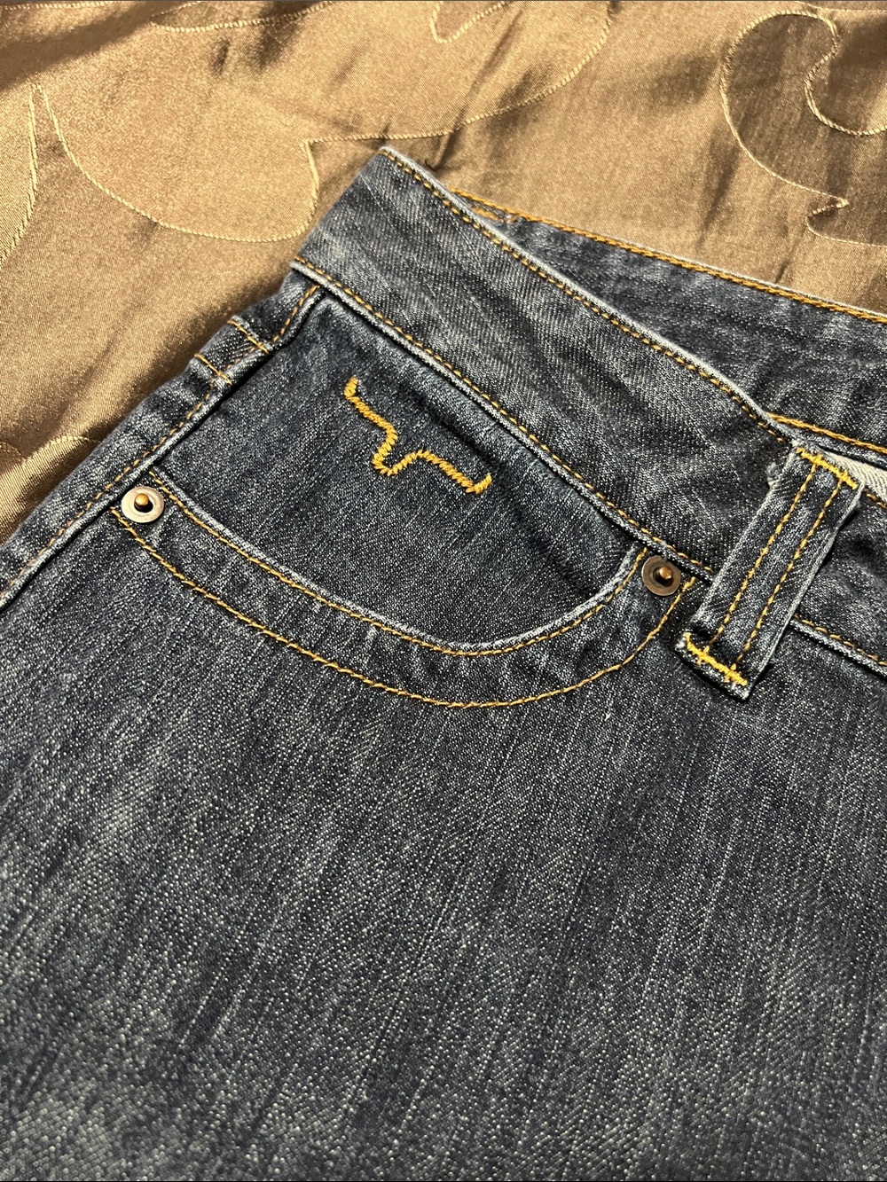 Kimes Ranch Betty Mid Rise Dark Wash Blue Denim Jeans Straight/Boot Women’s 8/36 - Picture 5 of 13